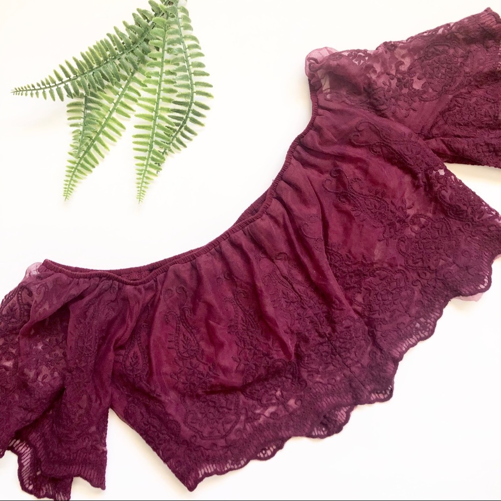 Tobi Lace Off the Shoulder Blouse